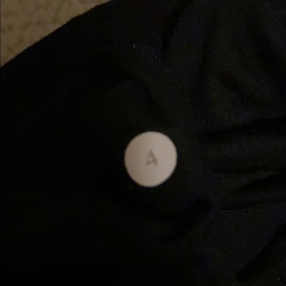 Lululemon Open Back Tank With Built in Bra - Picture 3 of 3